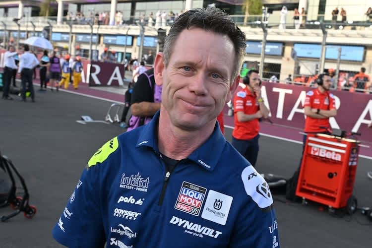 Kennt jeden und hat alles gesehen in der Motorrad-WM. Peter Öttl, verantwortlich für den Husqvarna Moto3-Auftritt in der WM