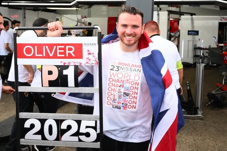 Oliver Rowland durfte in Berlin den WM-Titelgewinn in der Formel E feiern