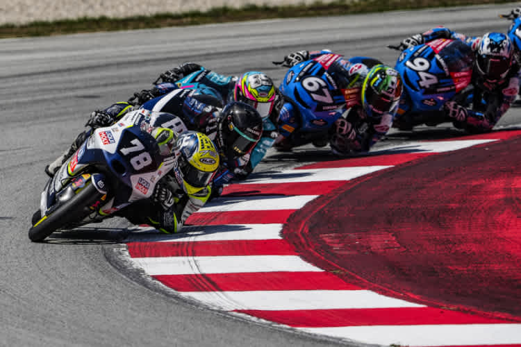 Jakob Rosenthaler (vorne) sammelte erste Führungskilometer