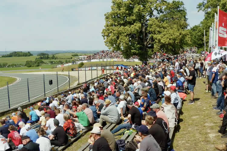 Schleiz-Fans zur Stelle