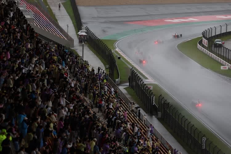 Nick Cassidy holte sich im zweiten Schanghai-Lauf im Regen den Sieg