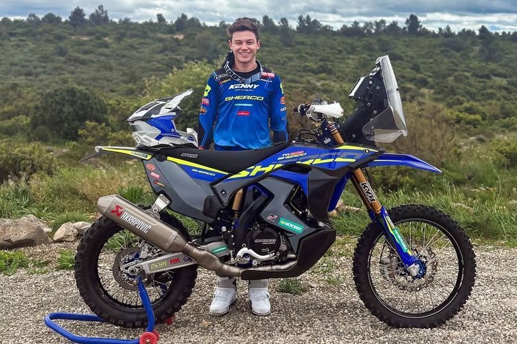 Bradley Cox hat endlich einen Werksvertrag in der Tasche