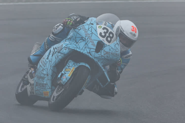 Hannes Soomer kämpft sich durch die Eifel-Suppe