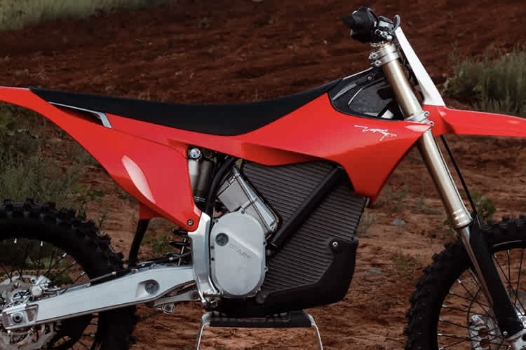 In der Supercross-WM werden Elektro-Crosser zugelassen