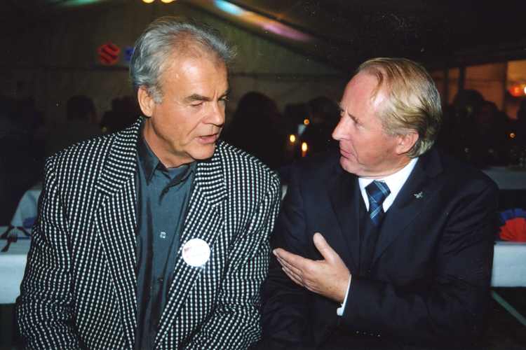 John Dodds (hier mit Gegner Dieter Braun), 1943 – 2024.