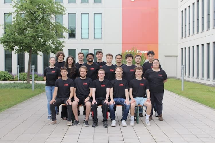 Kernmannschaft des MotoStudent-Teams aus Garching