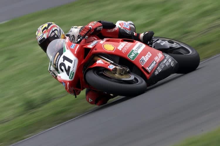 Cameron Swain (li.) und sein Mentor Troy Corser