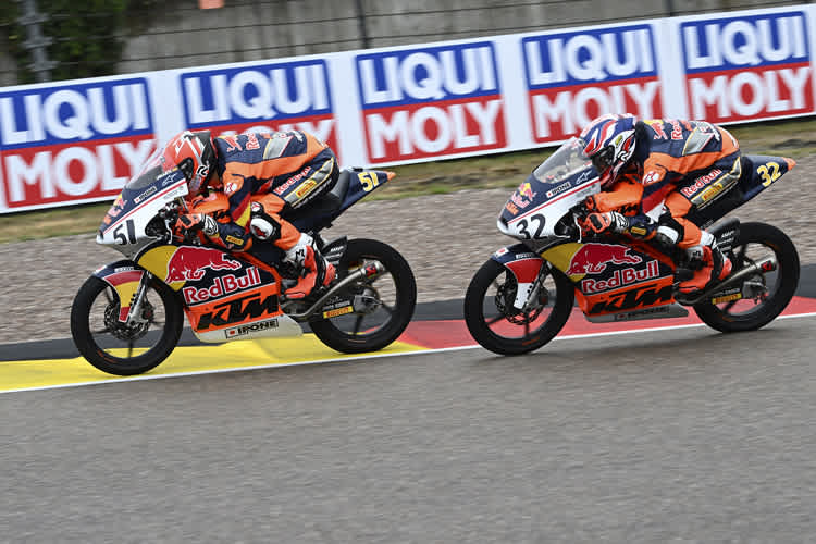 Spanien vor Indonesien