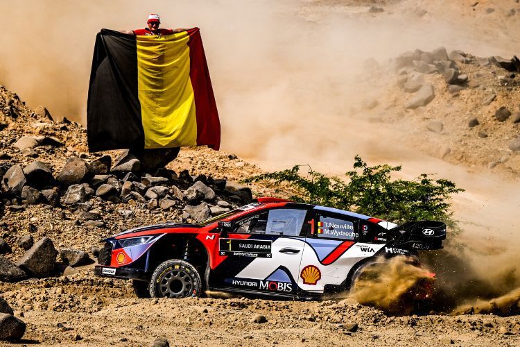 Thierry Neuville und Martijn Wydaeghe gewannen als jetzt ehemalige Weltmeister die Rallye Saudi-Arabien