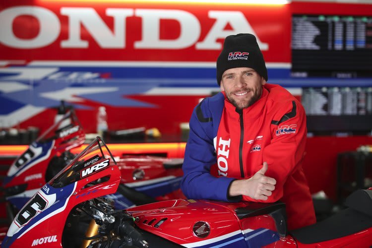 Auch drei Stürze konnten Jake Dixon die gute Laune nicht verderben