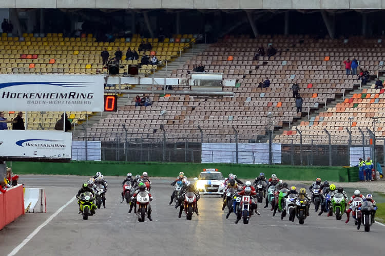 Die Klassik Trophy startet im Rahmen der IDM Superbike