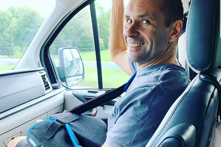 Horst Saiger auf dem Weg in die Reha-Klinik