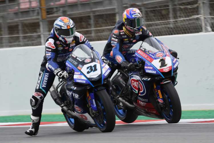 Garrett Gerloff (31) bremste sich an Toprak Razgatlioglu vorbei