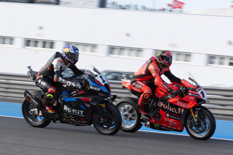 Das Duell des Jahres: Toprak Razgatlioglu (li.) gegen Nicolo Bulega