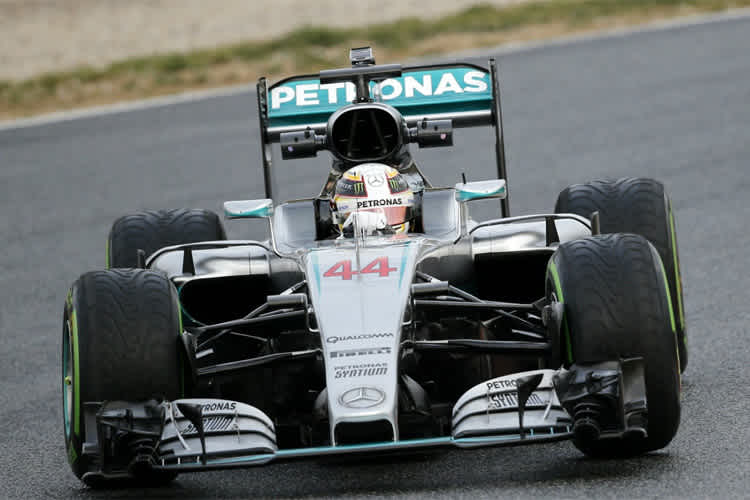 Lewis Hamilton im neuen Silberpfeil