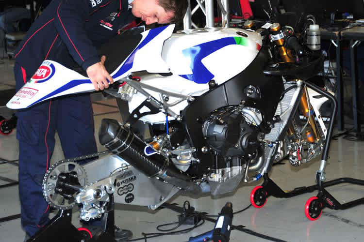 Die Honda Fireblade bekam eine andere Gabel