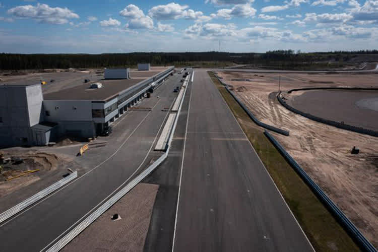 KymiRing: Wenn kein Wunder passiert, bleibt der Circuit als Ruine in der Landschaft stehen