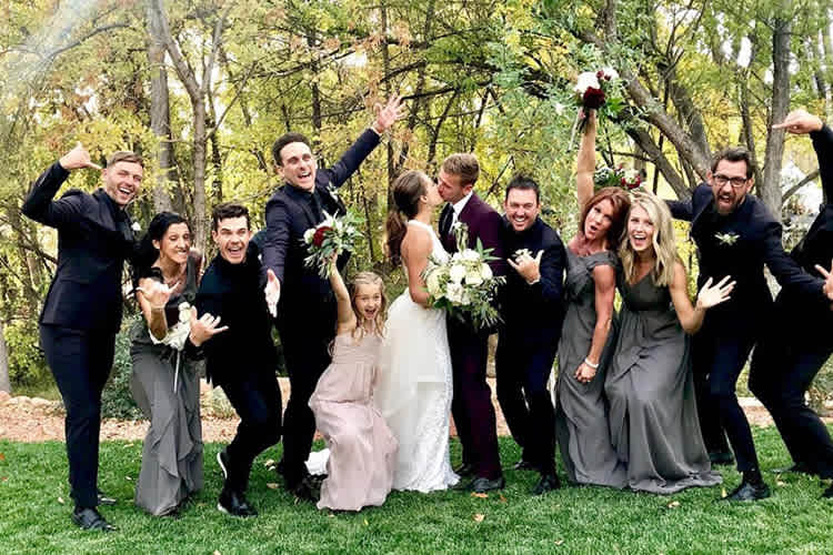 Die Hochzeitsgesellschaft von Ken Roczen