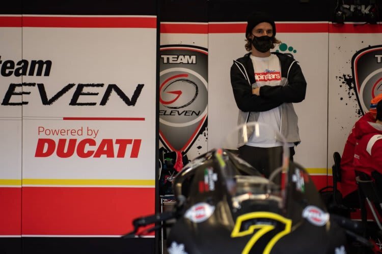 Endlich kann Chaz Davies die Go Eleven-Ducati selbst pilotieren