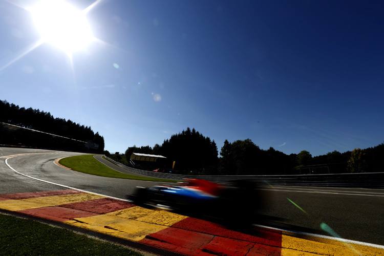 Pascal Wehrlein in Eau Rouge