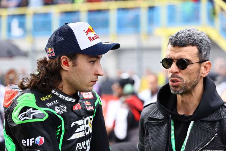 Can Öncü (li.) mit Kenan Sofuoglu