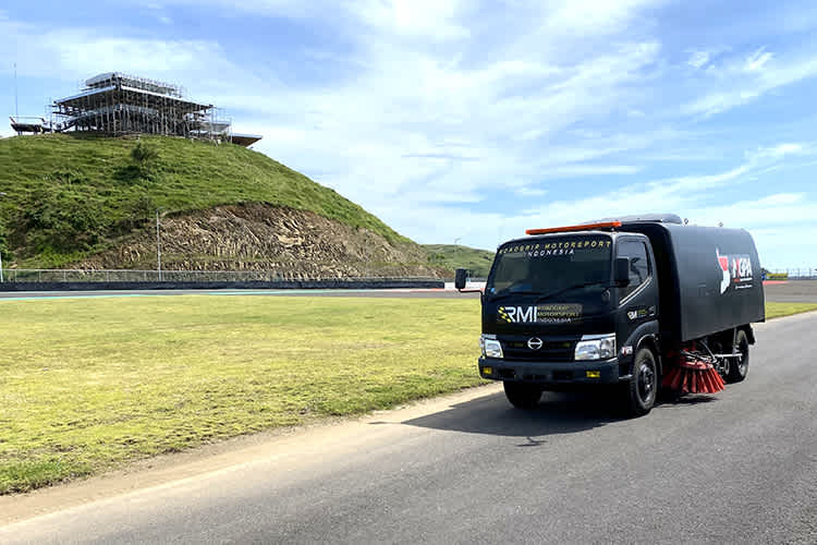 Auf dem Mandalika Circuit wird sauber gemacht