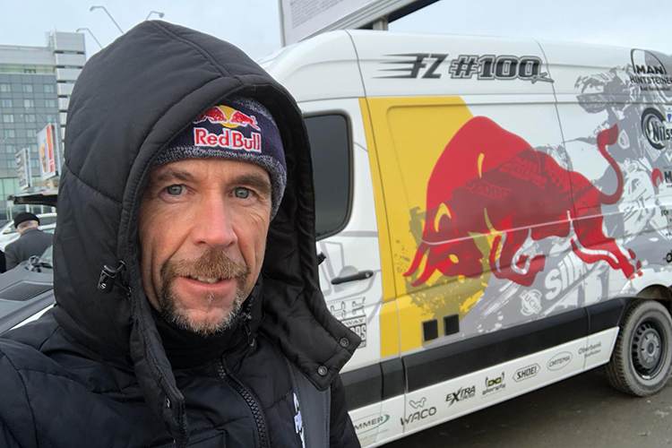 Franz Zorn ließ einen Transporter und ein Bike in Russland