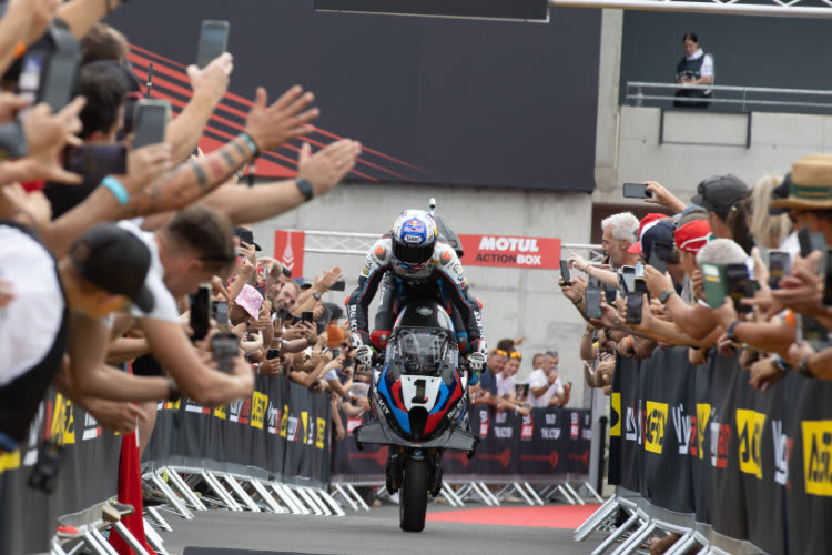 Toprak Razgatlioglu eroberte in Ungarn seine 22. Pole-Position