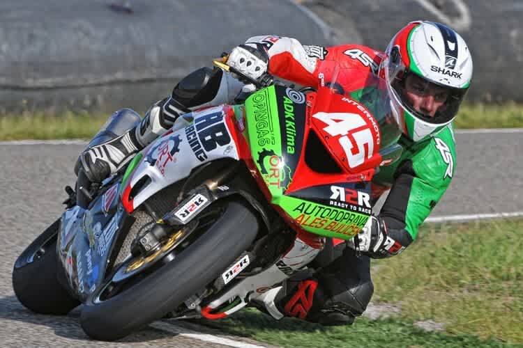 Marek Cerveny ist in der IRRC Supersport bisher noch ungeschlagen 