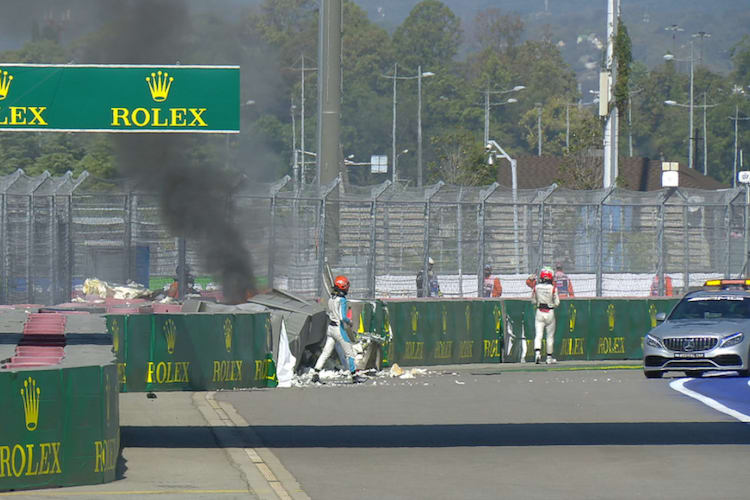 Nach dem Unfall von Jack Aitken und Luca Ghiotto