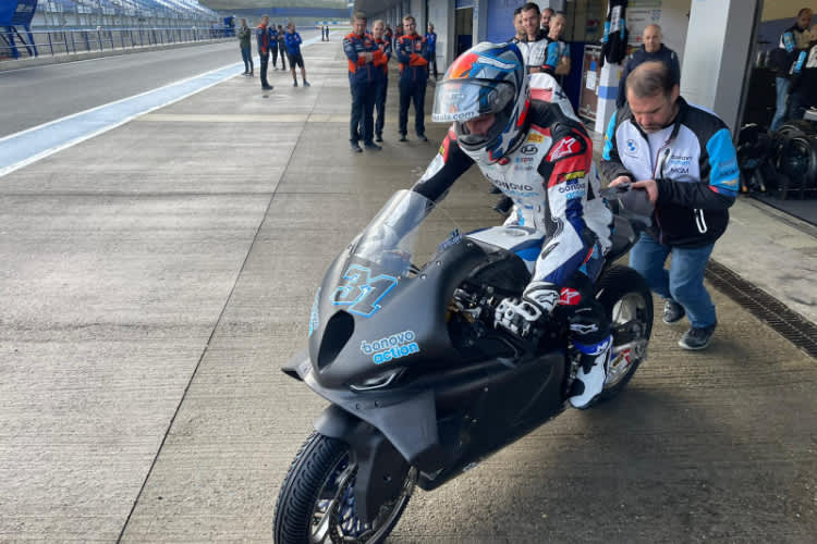 Garrett Gerloff erstmals auf der BMW M1000RR
