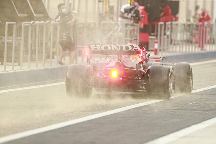 Auch Max Verstappen kämpfte sich durch den Sand