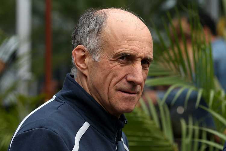  Franz Tost: «Nach den beiden Felgen-Schäden an Daniils Auto wurde die Entscheidung gefällt, Carlos nicht mehr auf die Strecke zu schicken»