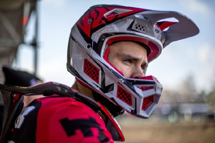 Tim Gajser hält sich zu Hause fit