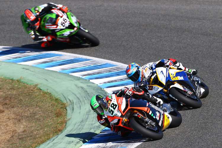 Eugene Laverty vor Marco Melandri und Tom Sykes