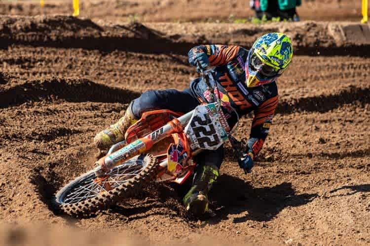 Tony Cairoli in Kegums: Sieg auf der Red Bull-KTM 