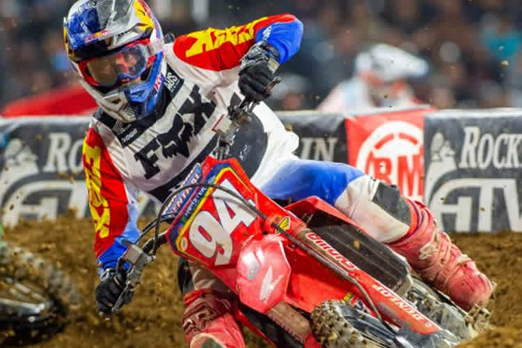 Ken Roczen startete in San Diego mit speziellem Design