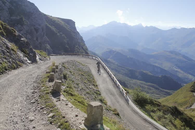 Hardalpitour Sanremo - Sestriere 2020: Fixpunkt im Kalender abenteuerlustiger Motorradfahrer