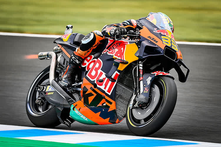 Brad Binder als Flammenwerfer beim Motegi-GP