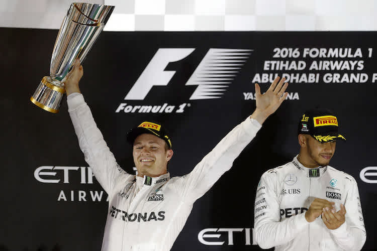 Rosberg ist Weltmeister, Hamilton ist den Titel los