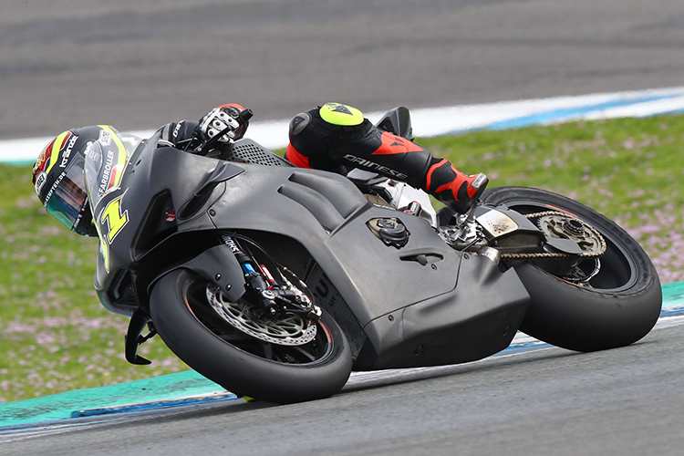 Sandro Cortese im Januar auf der Ducati V4R