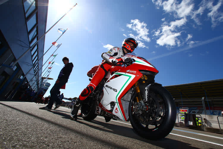 Die MV Agusta 1000 F4 wird immer besser