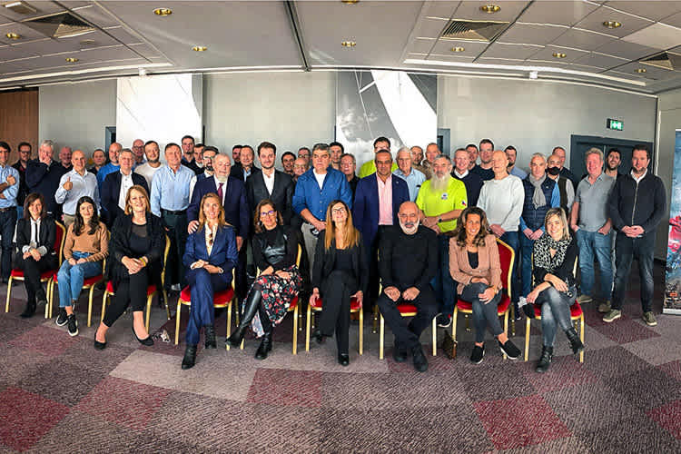 In Monaco trafen sich die Vertreter der Organisatoren mit dem Serienvermarkter und Vertretern des Weltverbandes FIM