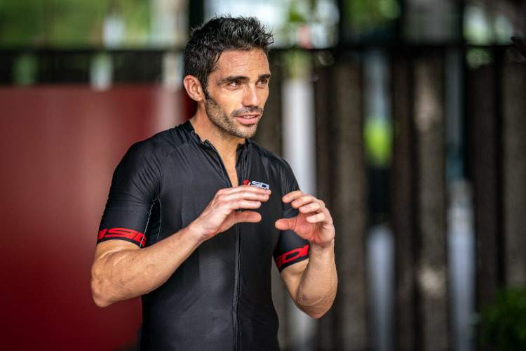 Michele Pirro am Rande des Sepang-Tests