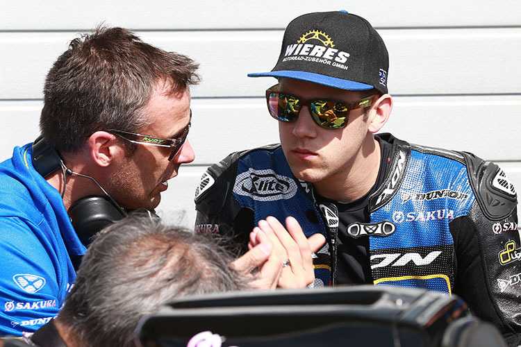 Crewchief Nicolas Reynier und Marcel Schrötter arbeiten hart an Verbesserungen der Mistral 610