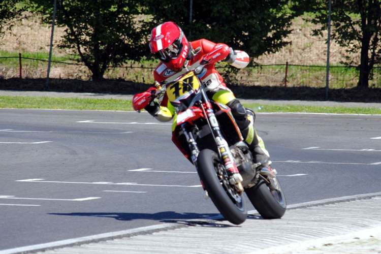 Felix Forstenhäusler: Zeitenvergleich mit der Supermoto-WM