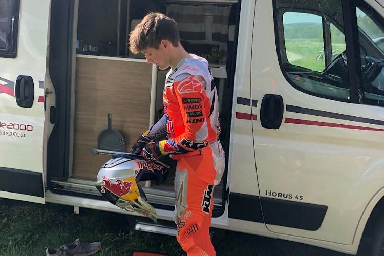 Nicht nur für René Hofer war es an der Zeit, wieder den Helm hervorzuholen