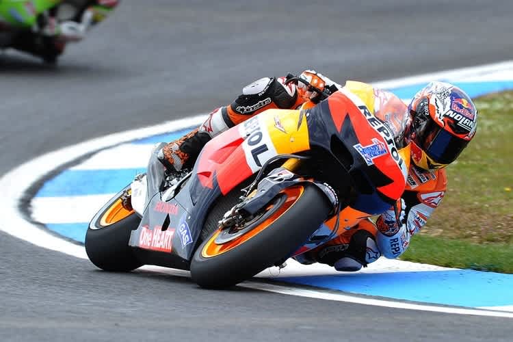 Casey Stoner musste sich für die Pole-Position anstrengen.