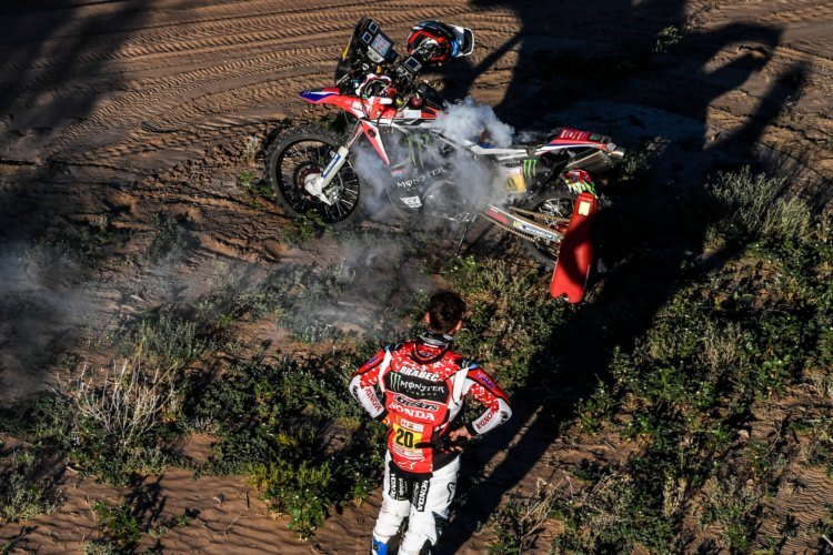 Das Motorrad von Ricky Brabec gab auf Etappe 13 den Geist auf  