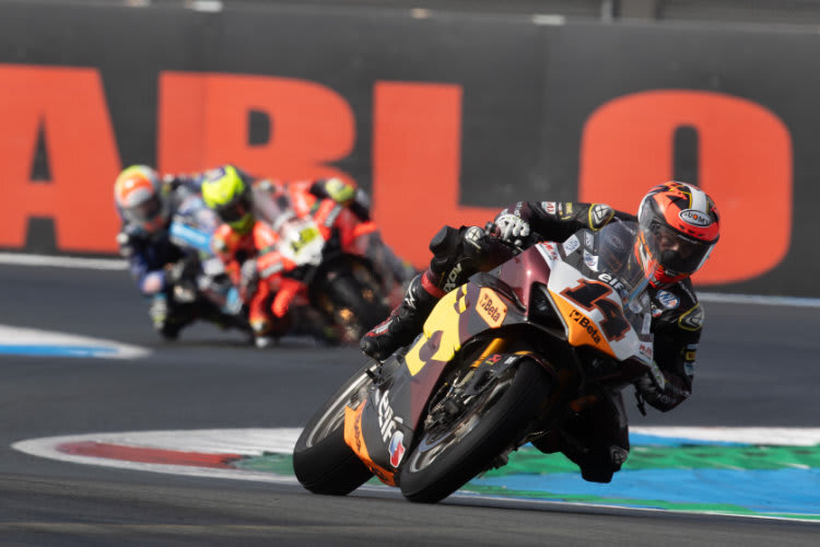Sam Lowes vor Alvaro Bautista und Andrea Locatelli